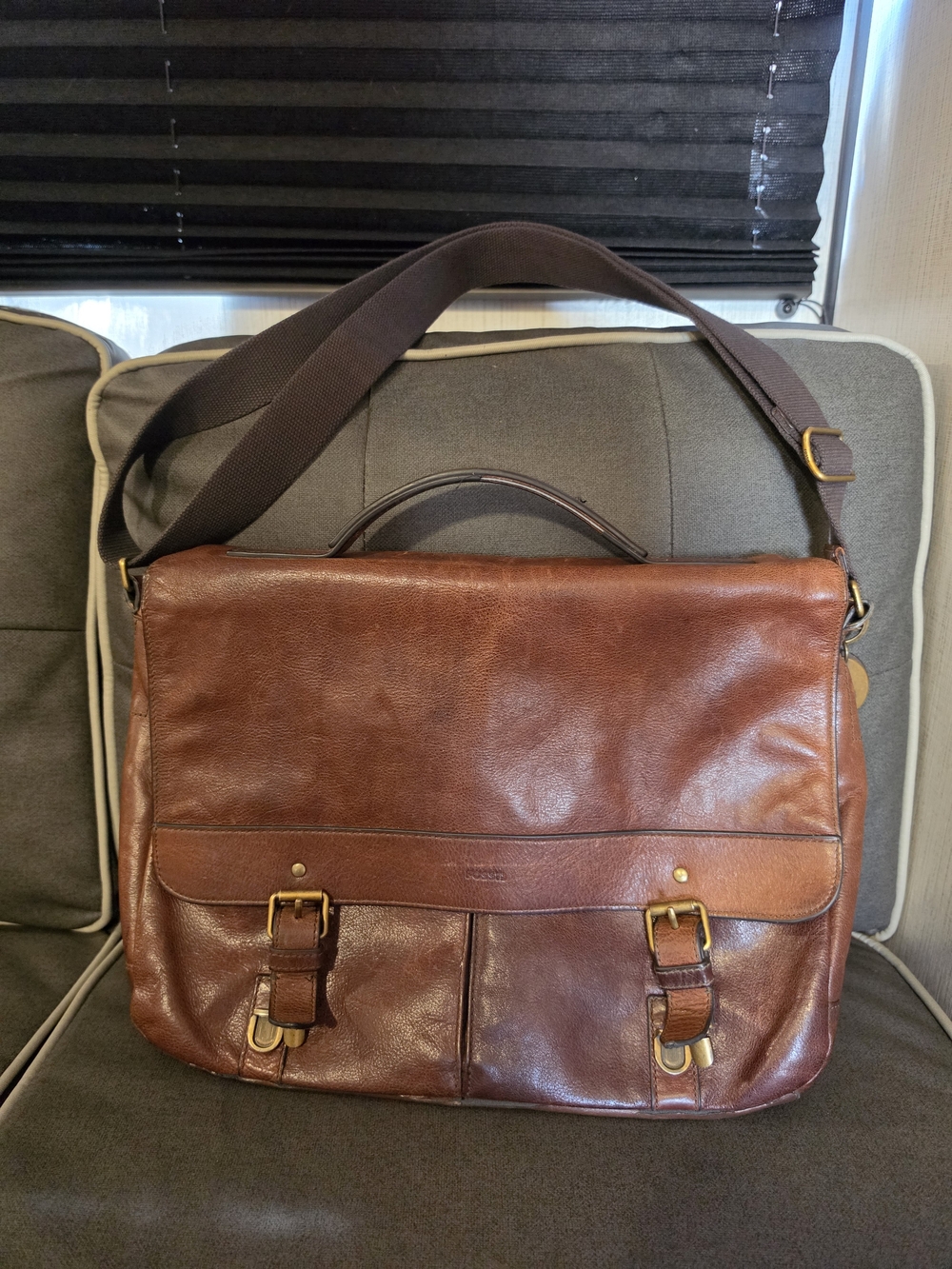 Men's Brown Leather Messenger Bag - Classic Work Satchel